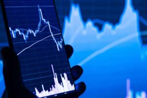 علت نوسان بازار بورس چیست؟ (بررسی عوامل مؤثر بر بورس ایران)